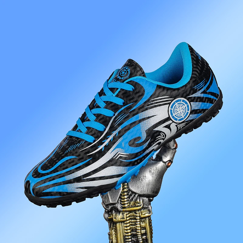 

Men Adult Boys Training Football Boots Ultralight Soccer Shoes TF Outdoor Sports Shoes Futsal Professional
