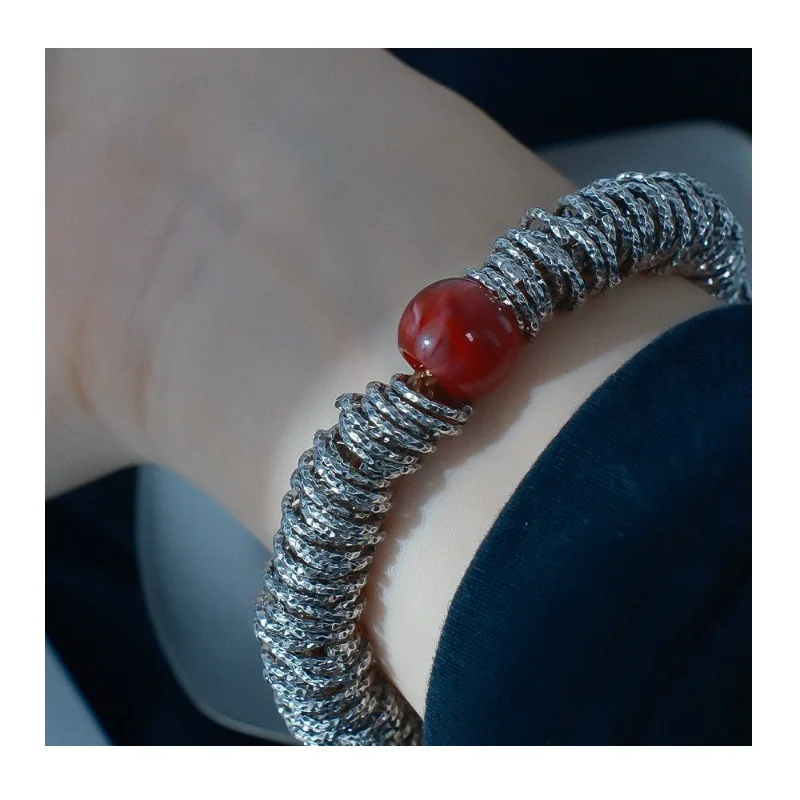 

Браслет в этническом стиле из синтетического янтаря, круглые бусины, плетеный, женский, нишевый дизайн, винтажный и универсальный, изысканный.