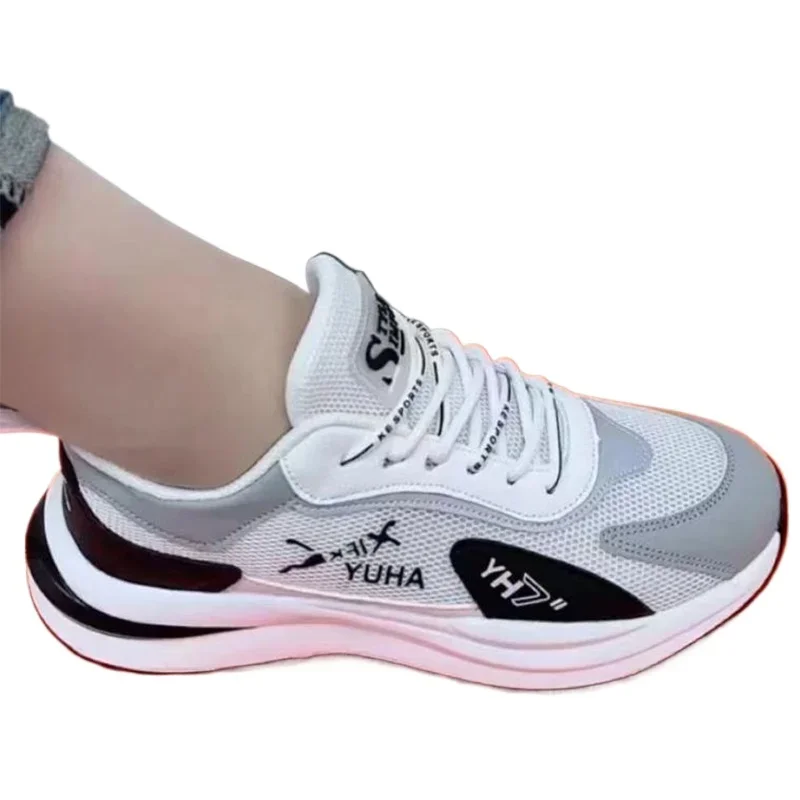 

2024Trendy Shoes New Fly-Knit Sneakers Spring and Summer Soft Bottom Casual Mom Shoes Mesh Low-Top Running Student Shoes