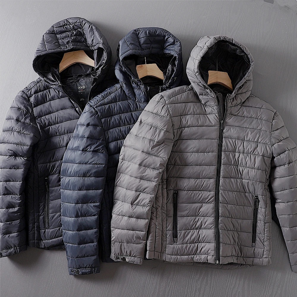 

Men's Faionable Lightweight Warmth Retaining Waterproof Hooded Cotton Jaet Casual Wear for Youth Stand Fit Zipper Closure