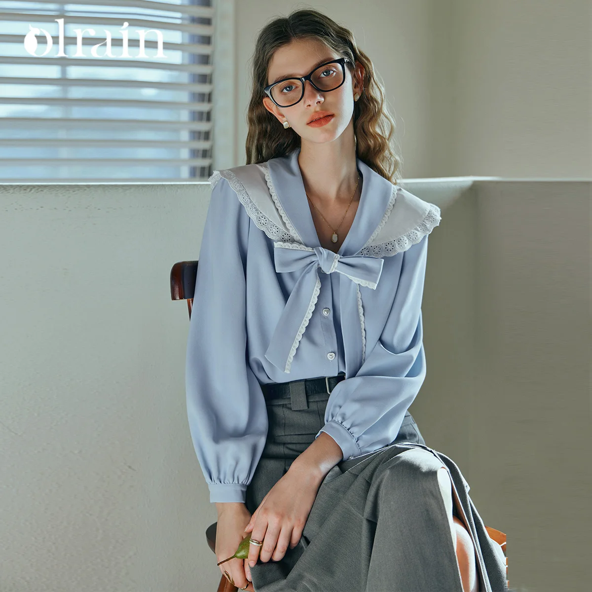 

OLrain Women Blouse 2025 Spring Summer French Fashion Style Blue Chiffon Shirt New Lace Lotus Leaf Collar Small Shirt O24CX89585