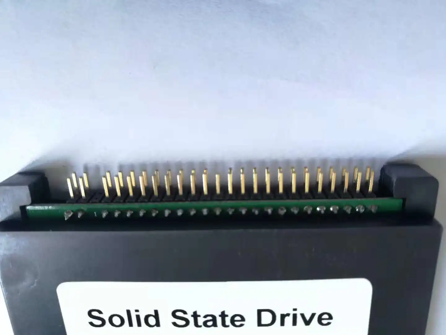 Second hand disassembly and parallel port 8G 2.5-inch solid-state drive PATA IDE 44 pin laptop solid-state drive IDE-SSD