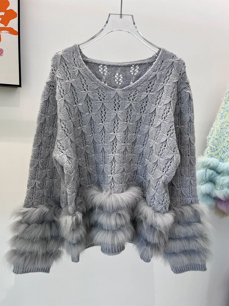 

2025 New Women Autumn Real Fox Fur Knitted Sweater Christmas Coat Collar Knitted Pullover Female Coat