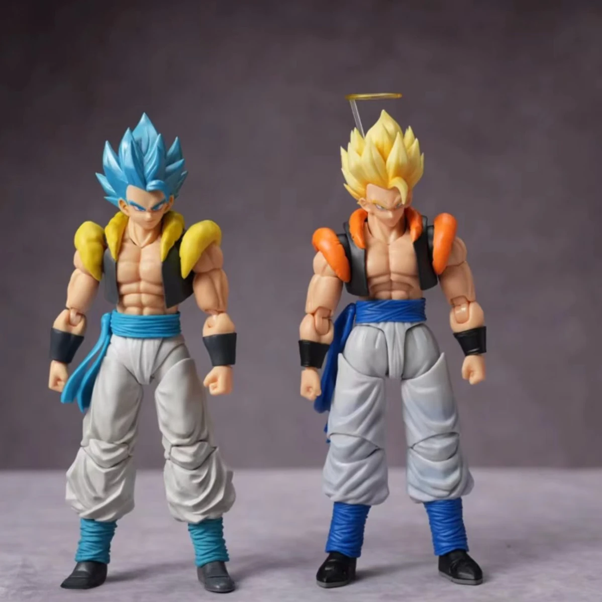 

В наличии: Коллекционная подвижная фигурка Demoniacal Fit SHF Fusion Warrior Hero Waltz Gogeta 3.0 (аниме-фигурка)