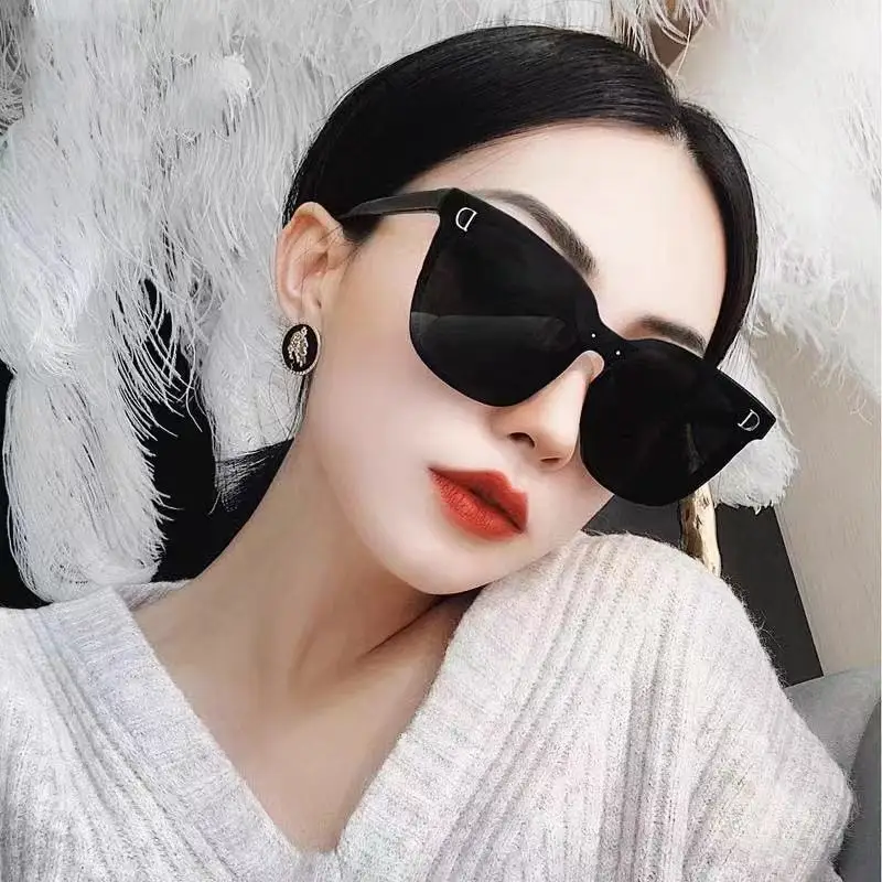 New Unisex Rectangle Vintage Sunglasses 2022 Fashion Design Retro Sun Glasses Female Lady Eyeglass Cat Eye Casual Goggles