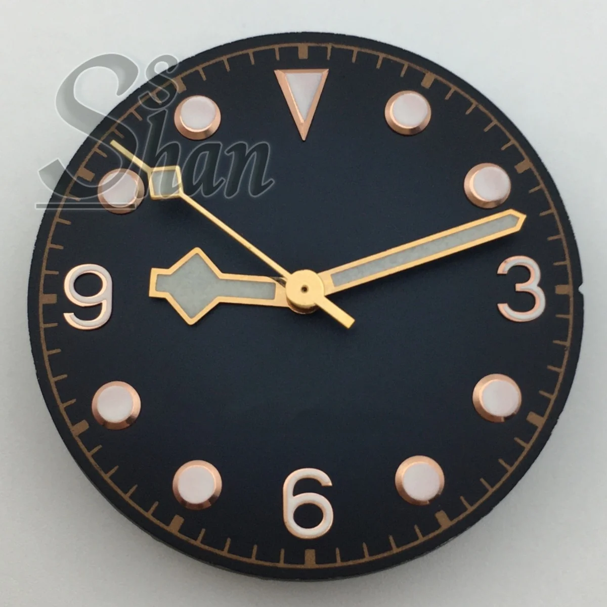 29mm gradient retro black-brown watch dial paired with rose gold snowflake hands is suitable for the NH35 NH36 ETA2824 movement