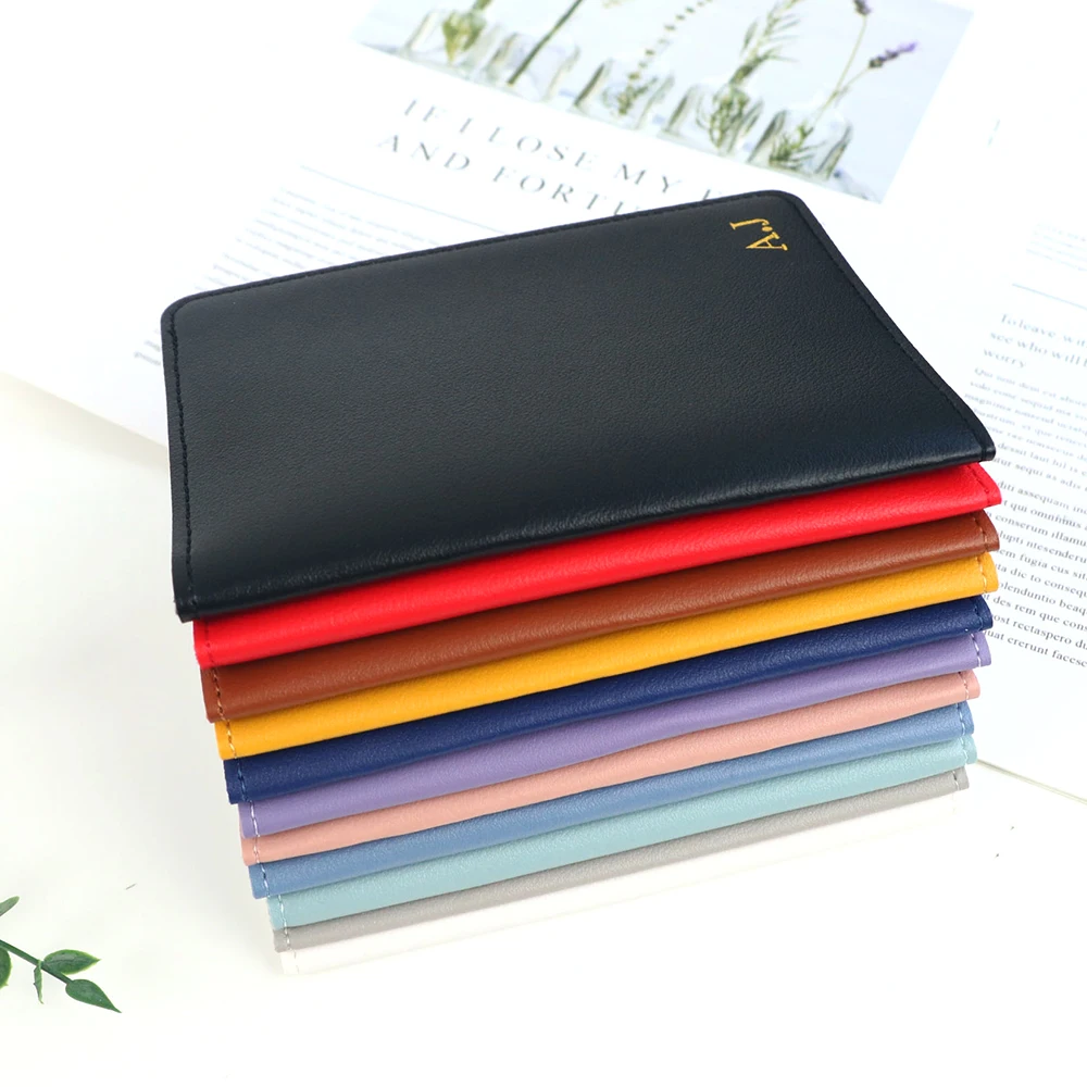 Personalisierter Reisepasshalter aus PU-Leder mit Namen, Reisepasshülle, Gepäck, Reisebrieftasche, Accessoires – Detail 3