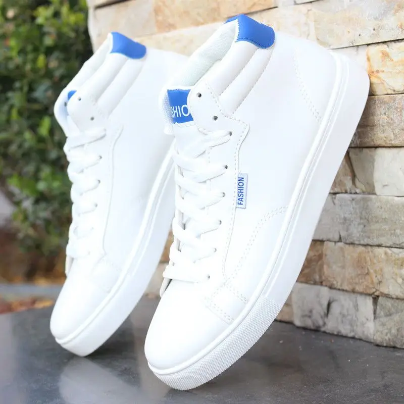 Zapatillas blancas de piel sintética para hombre, zapatos cálidos de invierno, Zapatillas altas, Tenis masculinos, botas de viaje impermeables