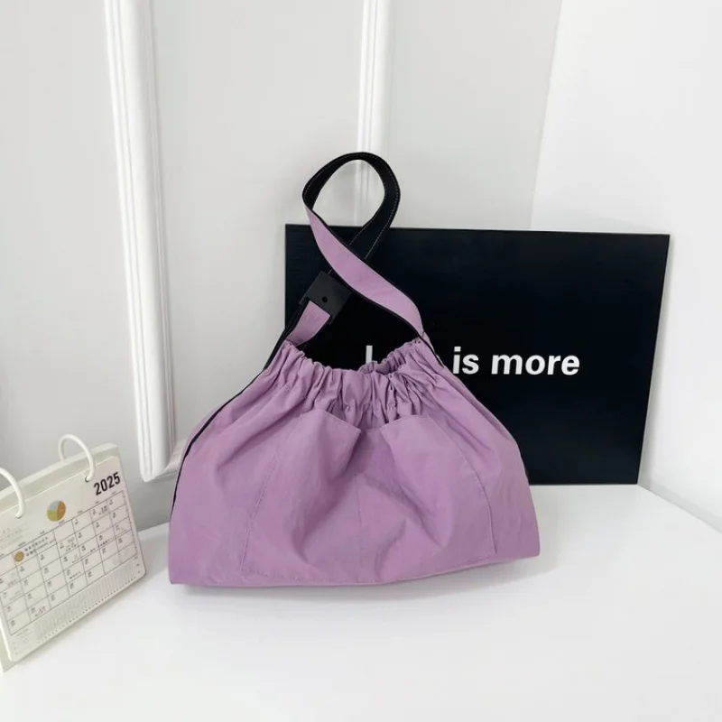 Polished-chic 2025 حقيبة كتف جلدية فاخرة جديدة للسيدات ذات علامة تجارية مشهورة مصمم كلاسيكي شعبي عتيق ​