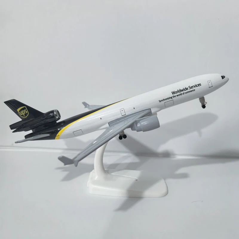 JASON TUTU 20CM UPS McDonnell Douglas MD-11 Aircraft Model Planel Airplane Diecast Metal Planes Collect Gifts