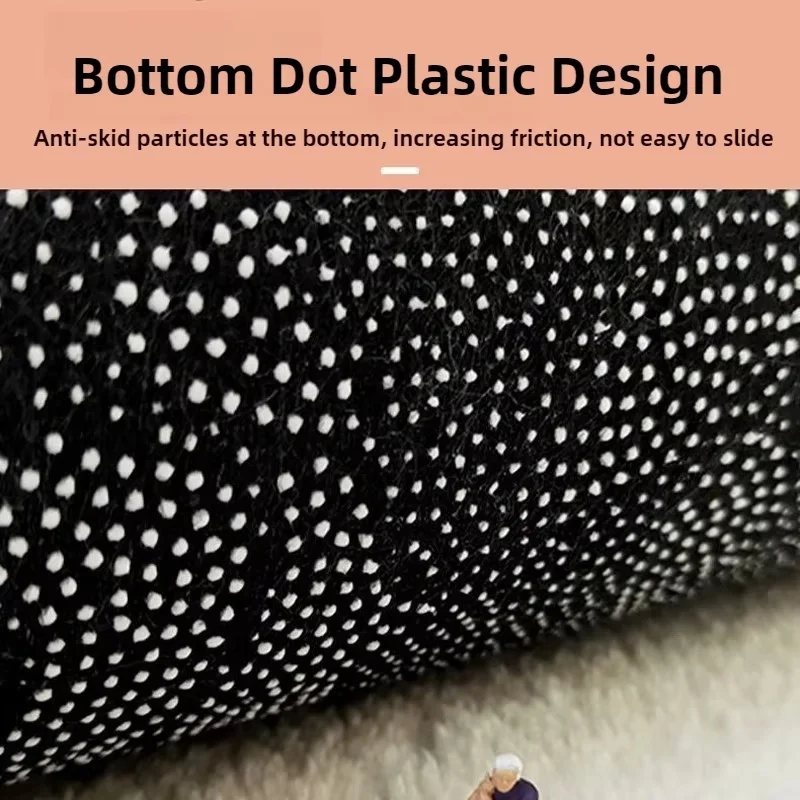 Tapis de sol en peluche Chiikawa, dessin animé Hachiware Usagi, antidérapant, pour salle de bain, coussin de voiture, doux, décoration de salon, cadeaux