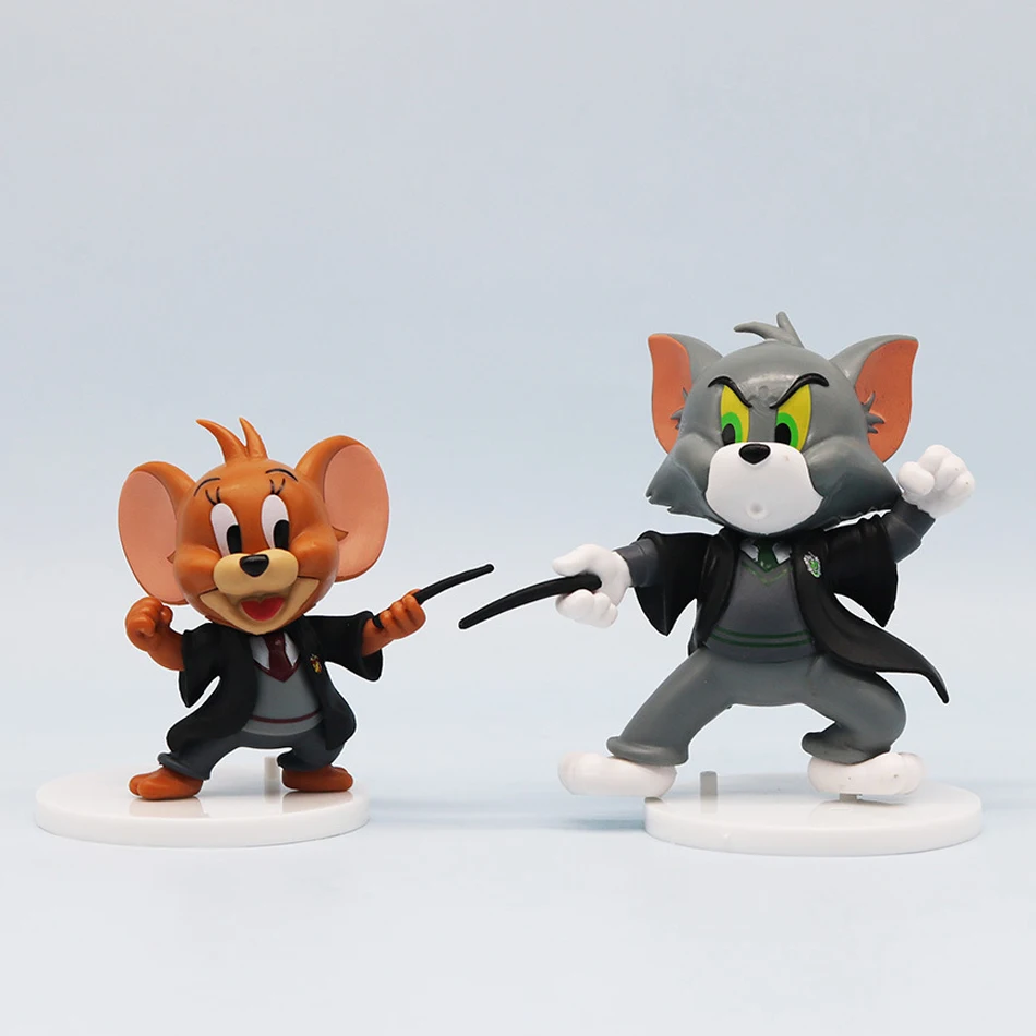 6pcs Cartoon Tom Cat Mouse Jerry Car Decoration Cute Desk Decorations Doll Miniature Action Figures for Fun Style Kids Gifts