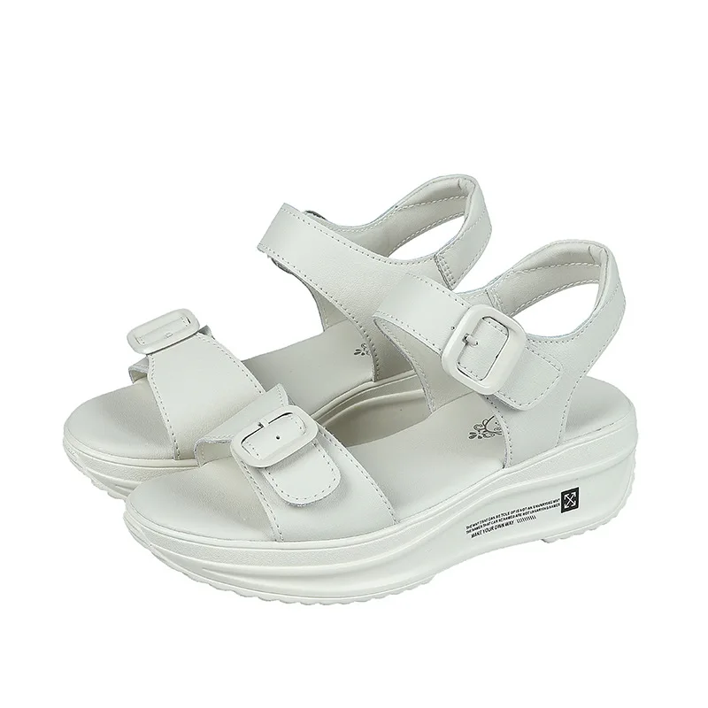 Small Size Sandals 31 32 33 Summer 2023 New Thick Bottom Platform Wedge Large Size Women Sandals Open Toe