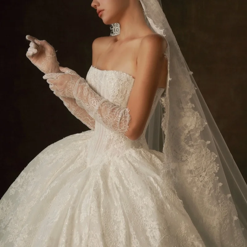 Luxury Lace White Appliques Wedding Dresses Beadwork Decal Puff Skirt long tail A-line Tull Slit Made Wedding Dress Bridal Gown