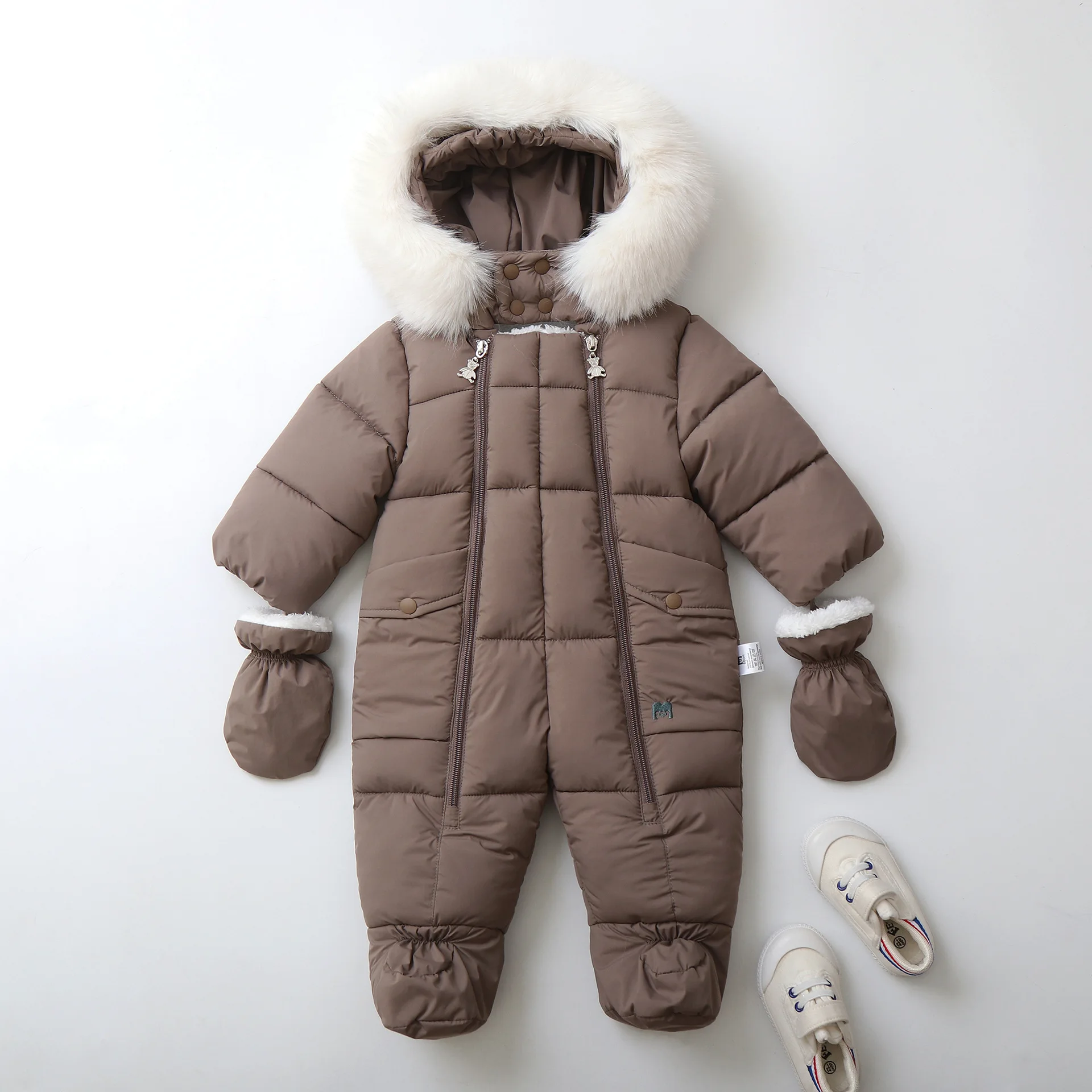 2026 New Baby Clothes Autumn/Winter Thickened Warm Hooded Baby Clothes Windproof and Waterproof Outdoor Snow Clothes
