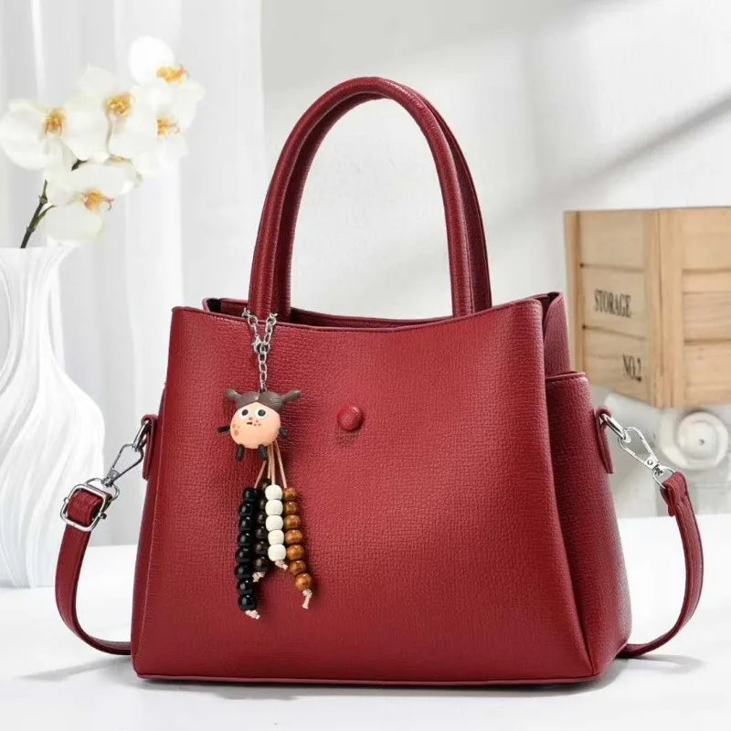 

Stylish Fashionable Minimalist Diaper Bag Women's Large Capacity Designer Tote Luxury Elegant Vintage Classic Commuter Shoulder