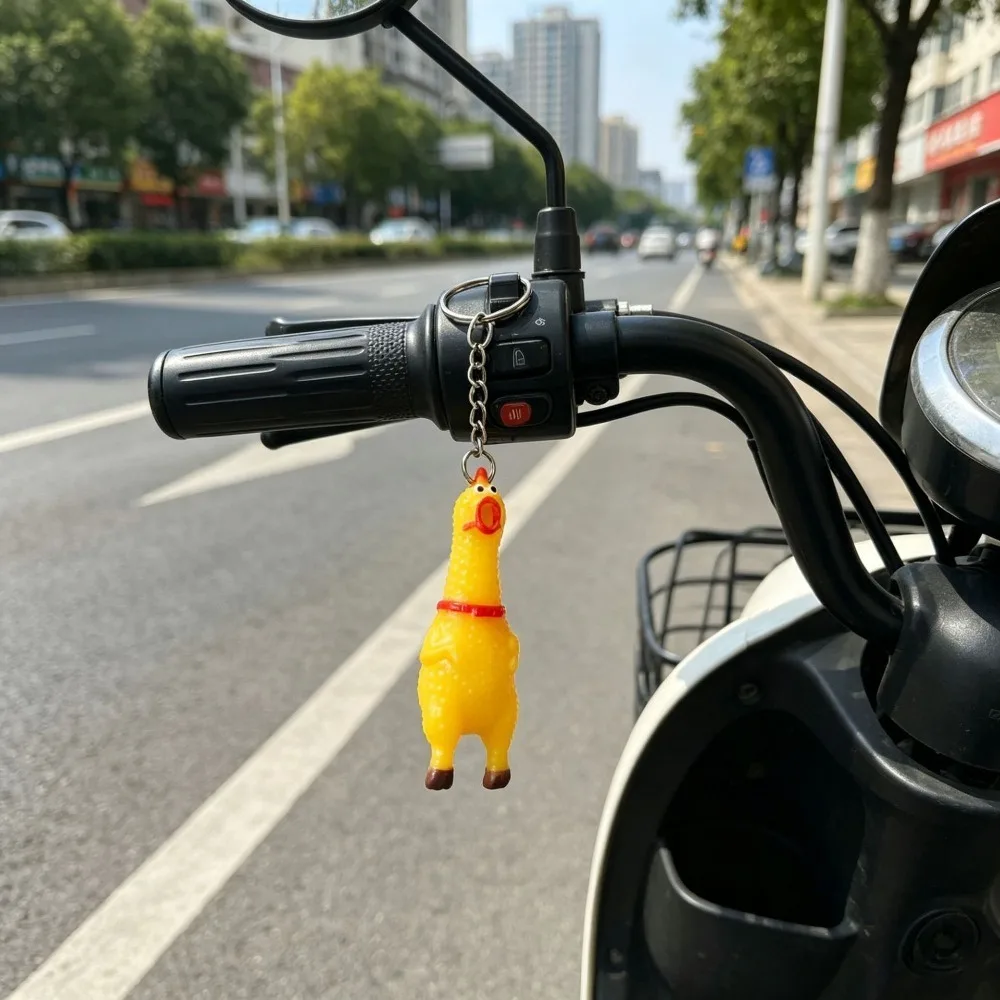 Yellow Mini Plastic Squeeze Shrilling Screaming Chicken Keychain Car Key Small Pendant Cute Cartoon Modeling Backpack Ornament