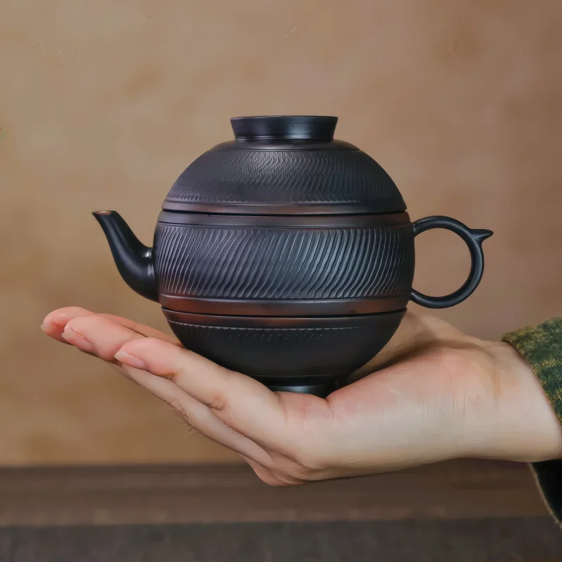 Jianshui clay Hand carving  Kung Fu tea set, one pot, two cups, handmade tea pot, tea cup, outdoor portable set