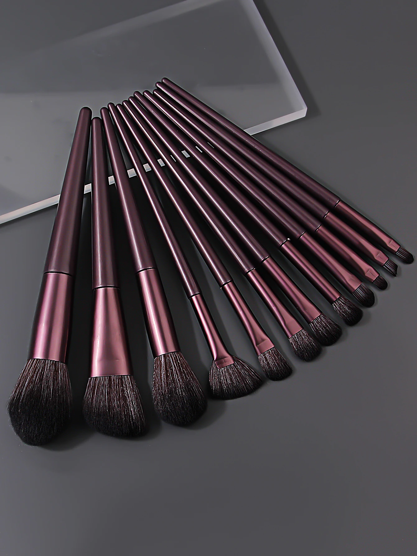 Juego de brochas de maquillaje de 12 piezas: rubor, sombra de ojos, corrector, lápiz labial, pincel delineador de ojos, cerdas suaves, herramientas de maquillaje completas + cubo de almacenamiento de 1 piezas