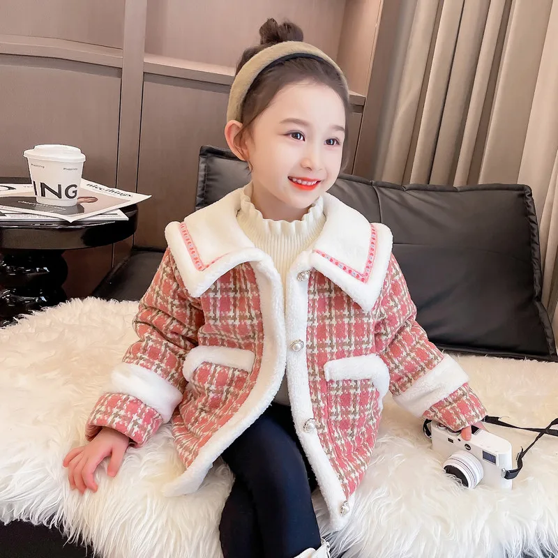 

2-8Y Children Autumn Winter Jacket for Baby Girls Plaid Coats Outdoor Kids Clothing Warm Thickened Plush Infant Casual Outerwear