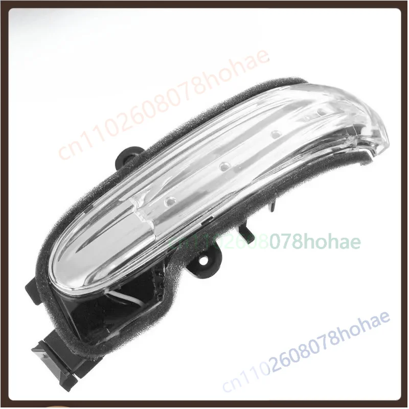 For 2038201521 2038201621 Car LED mirror turn signals for Mercedes-Benz C-Class W203 C230 C240 C32 2004 2005 2006 2007