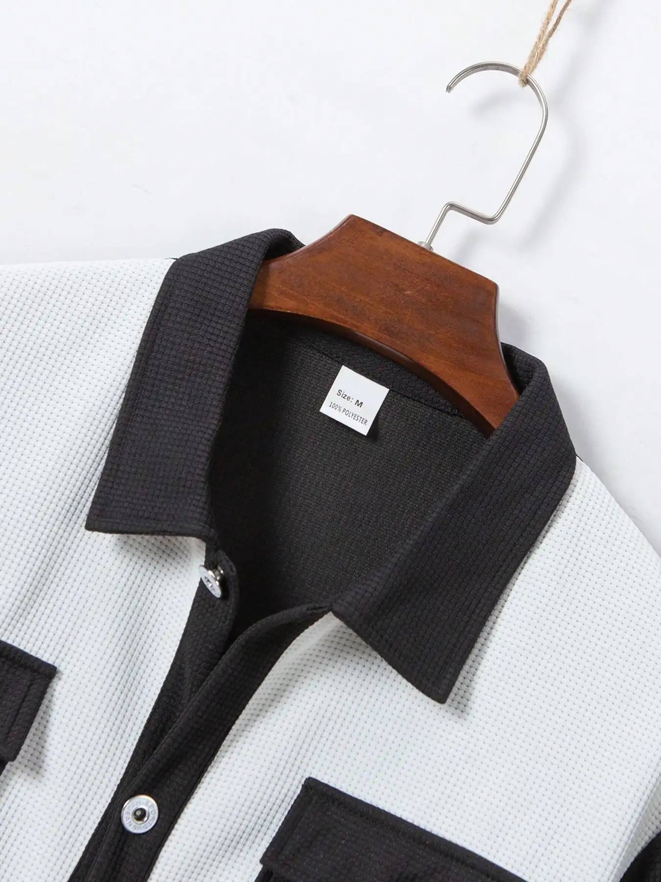 

Men's 2pcs Set Summer Casual Contrast Color Button Shirt With Big Pockets Turn-Down Collar Short Sleeve + Pants