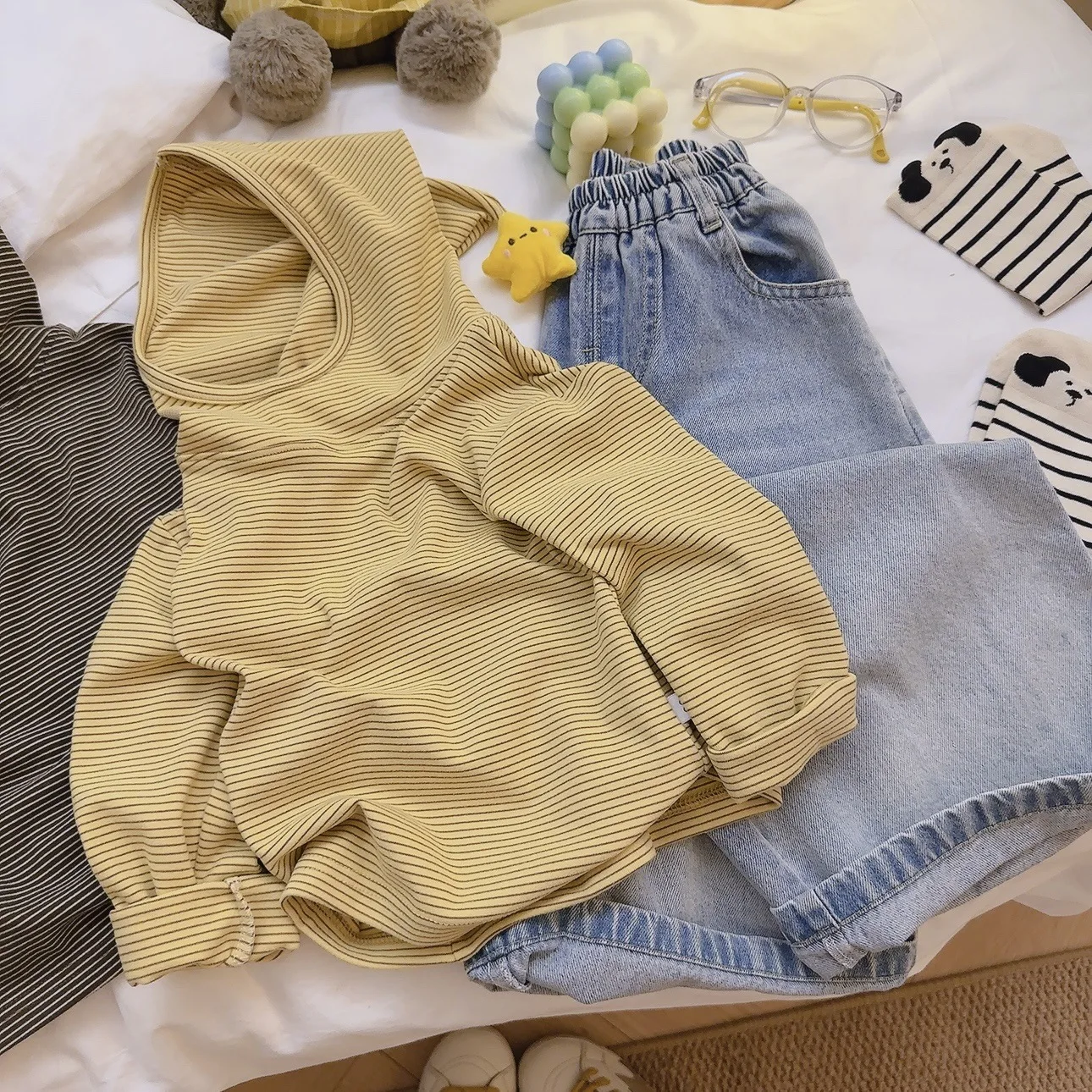 Children T-shirt 2025 Autumn Winter Tops for Kids Striped Boys Girls Hooded Baby Casual Bottom Teenager Outfits Baby Clothes