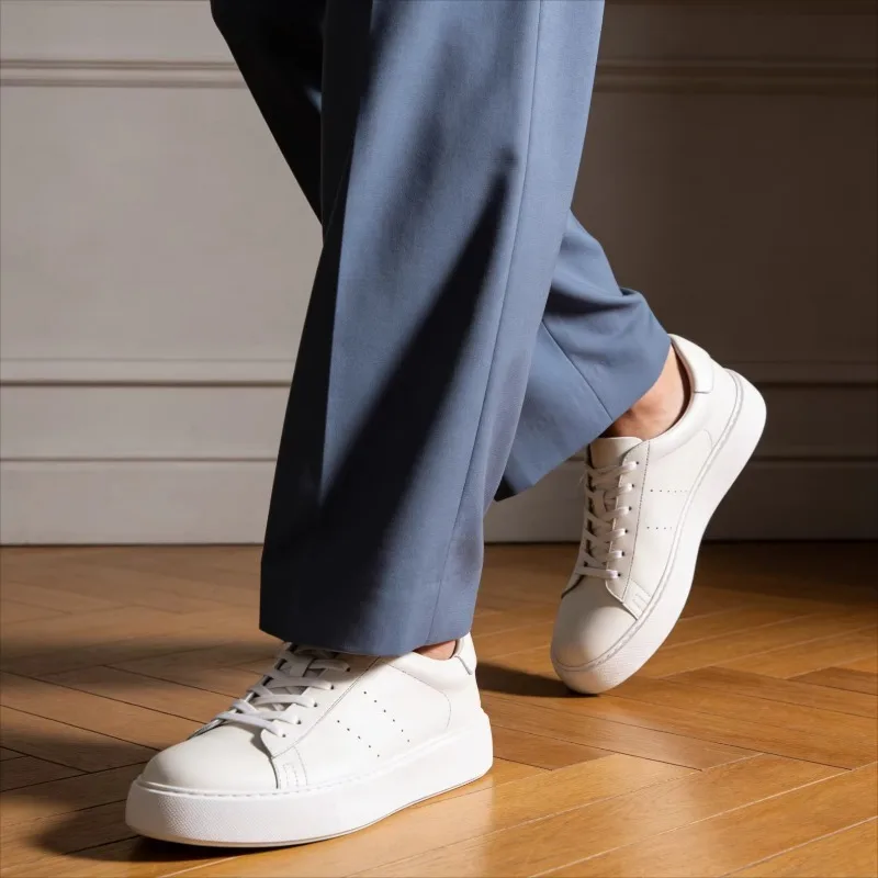 Designer Luxury Cow Leather Men Shoes White Thick Sole Breathable Non Slip Genuine Leather Commuting Sport Shoes Male Flats