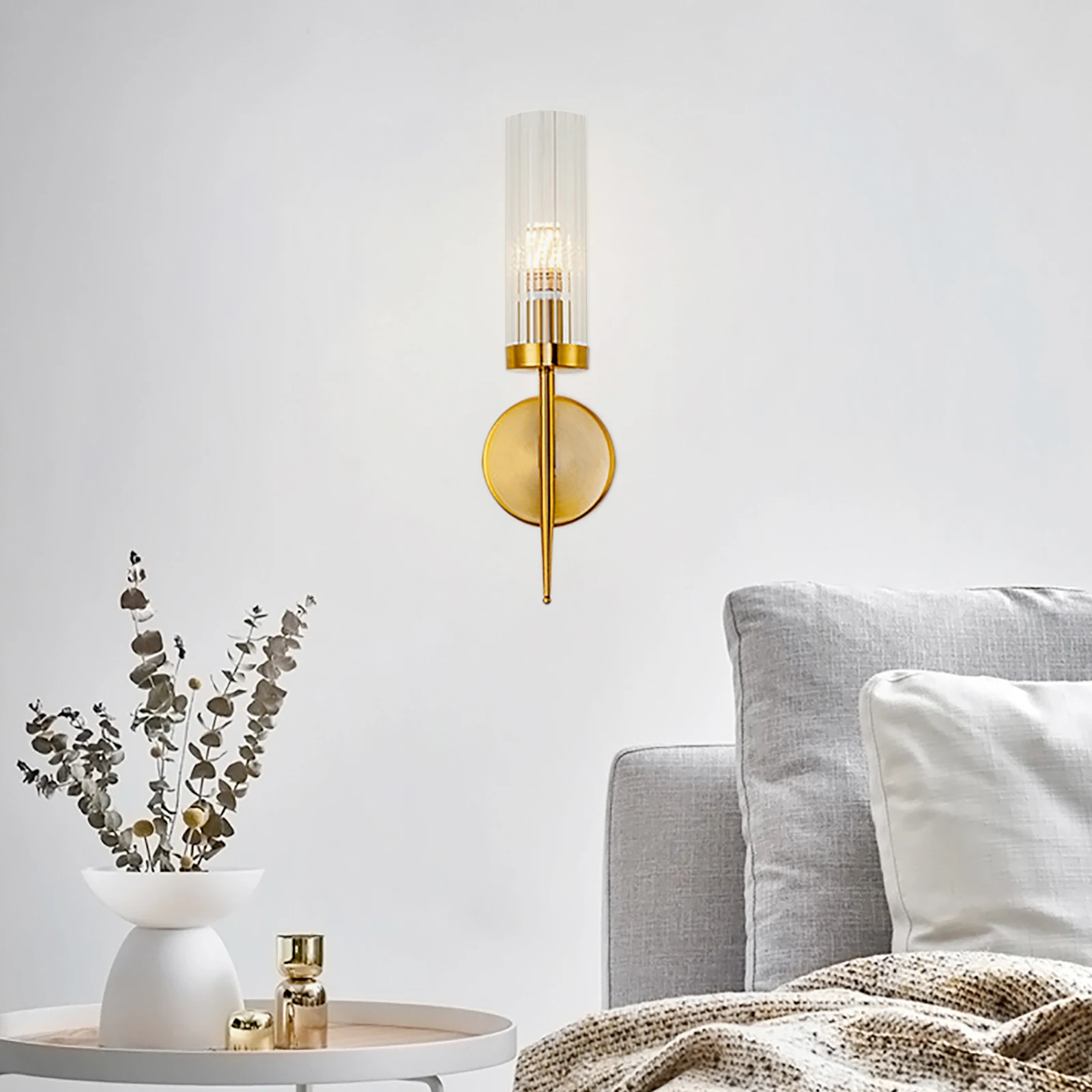 Lampada da parete moderna in oro, apparecchio cablato a testa singola da 110 V, compatibile con lampadina E26 (60 W max) per illuminazione di corridoi e scale