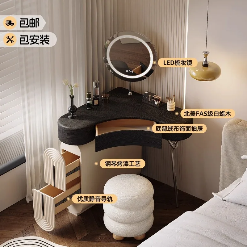 Retro style mid-ancient style corner dresser bedroom corner small apartment triangular corner makeup table bay window