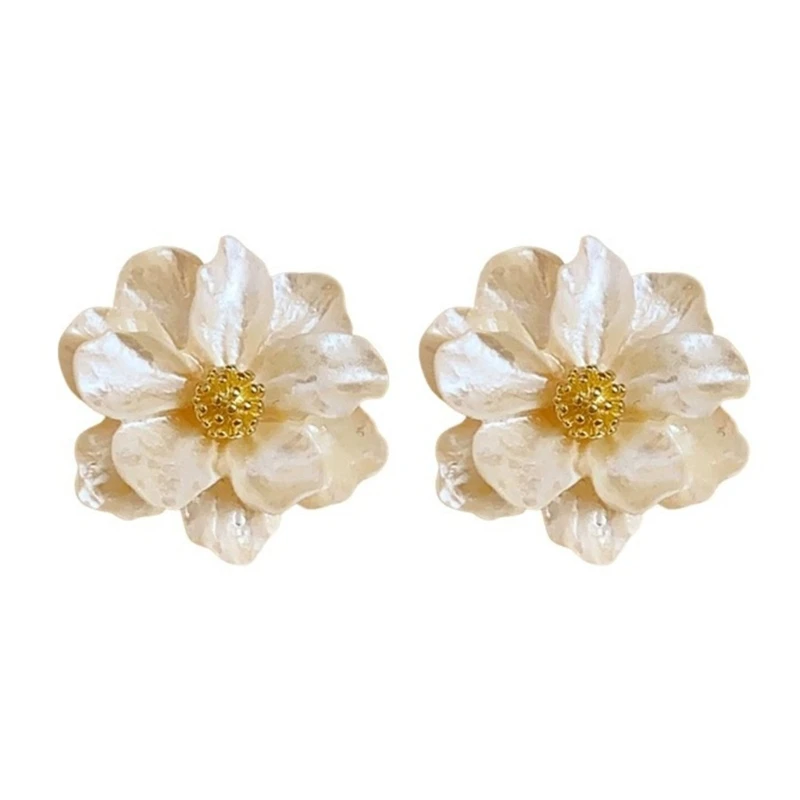 Elegante 3D -Kamellien -Ohrringe tragbares Accessoire für Frauen stilvoller Goldton mit robusten Kunststoffmaterialien