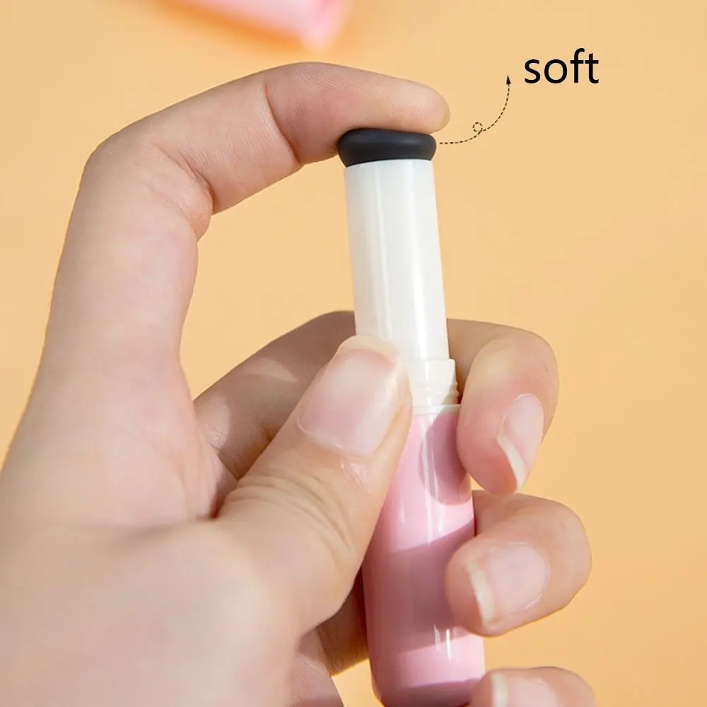 Portable Retractable Lip Brush Artificial Fiber Silicone Lipstick Makeup Brush Professional Soft Lip Gloss Brush Women