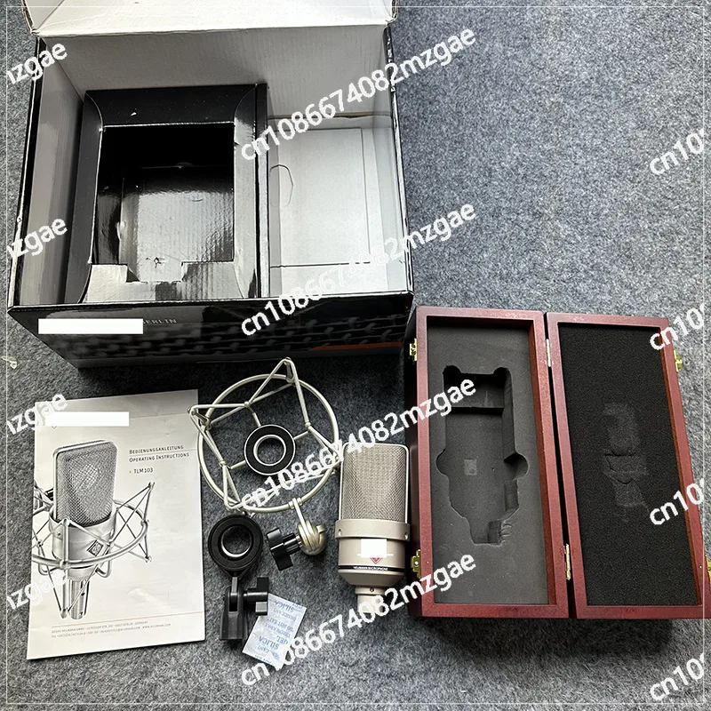 

TLM103 style high-end champagne wired microphone