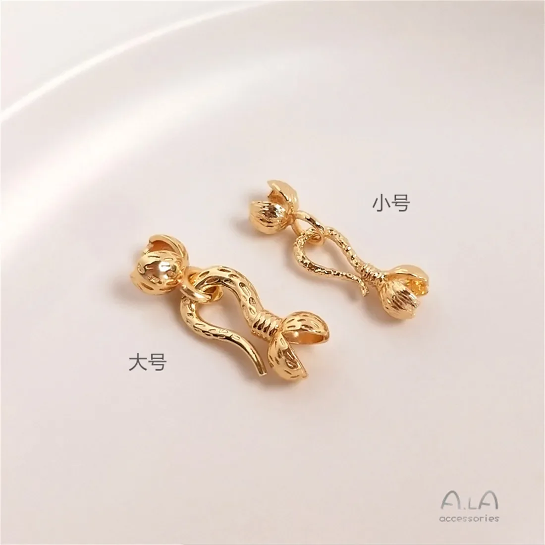 

14K Gold Wrapped Flower Bud Double Clasp Fish Hook Shaped Closing Buckle Connection Buckle DIY Bracelet Accessory Material B928