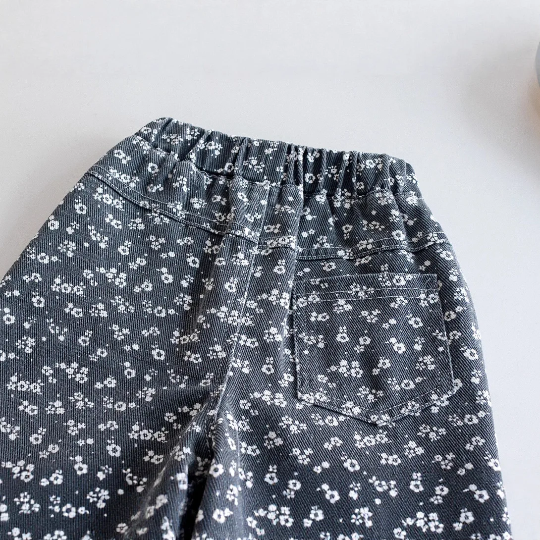 الفتيات جديد 2025 الخريف السراويل واسعة الساق الكورية الأزهار مستقيم الساق السراويل الربيع والخريف السراويل الأطفال Sweatpants