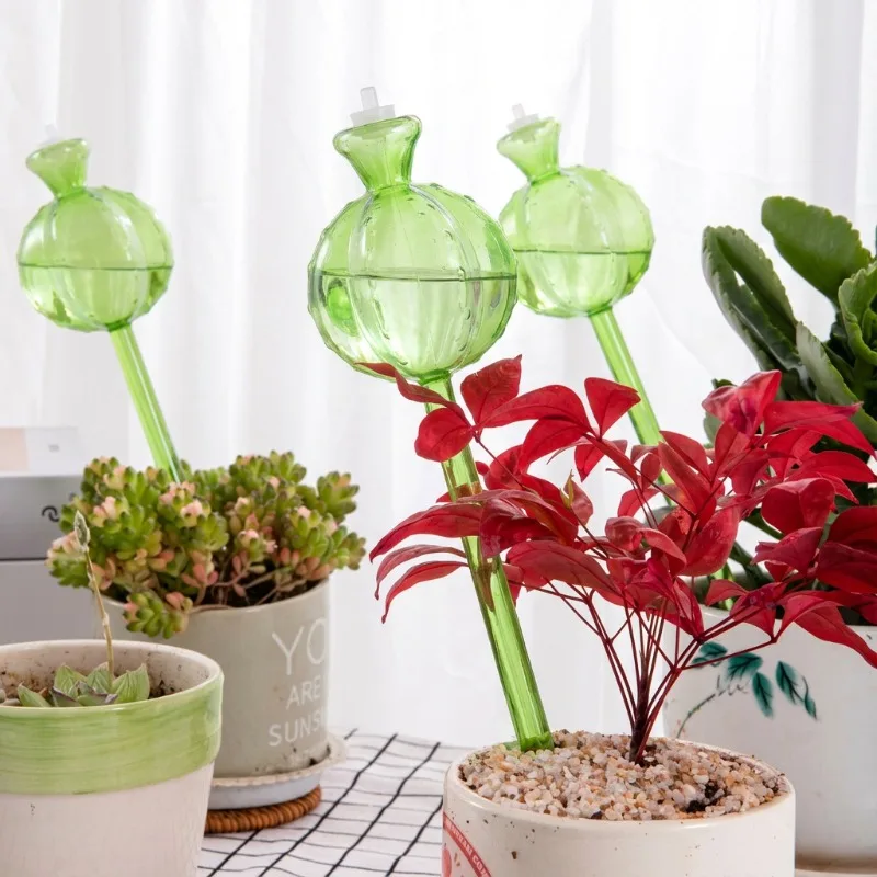 2pcs Cactus Shape Plant Self-Watering Bulbs Plastic Automatic Watering Spikes Cute Decorative Design Green