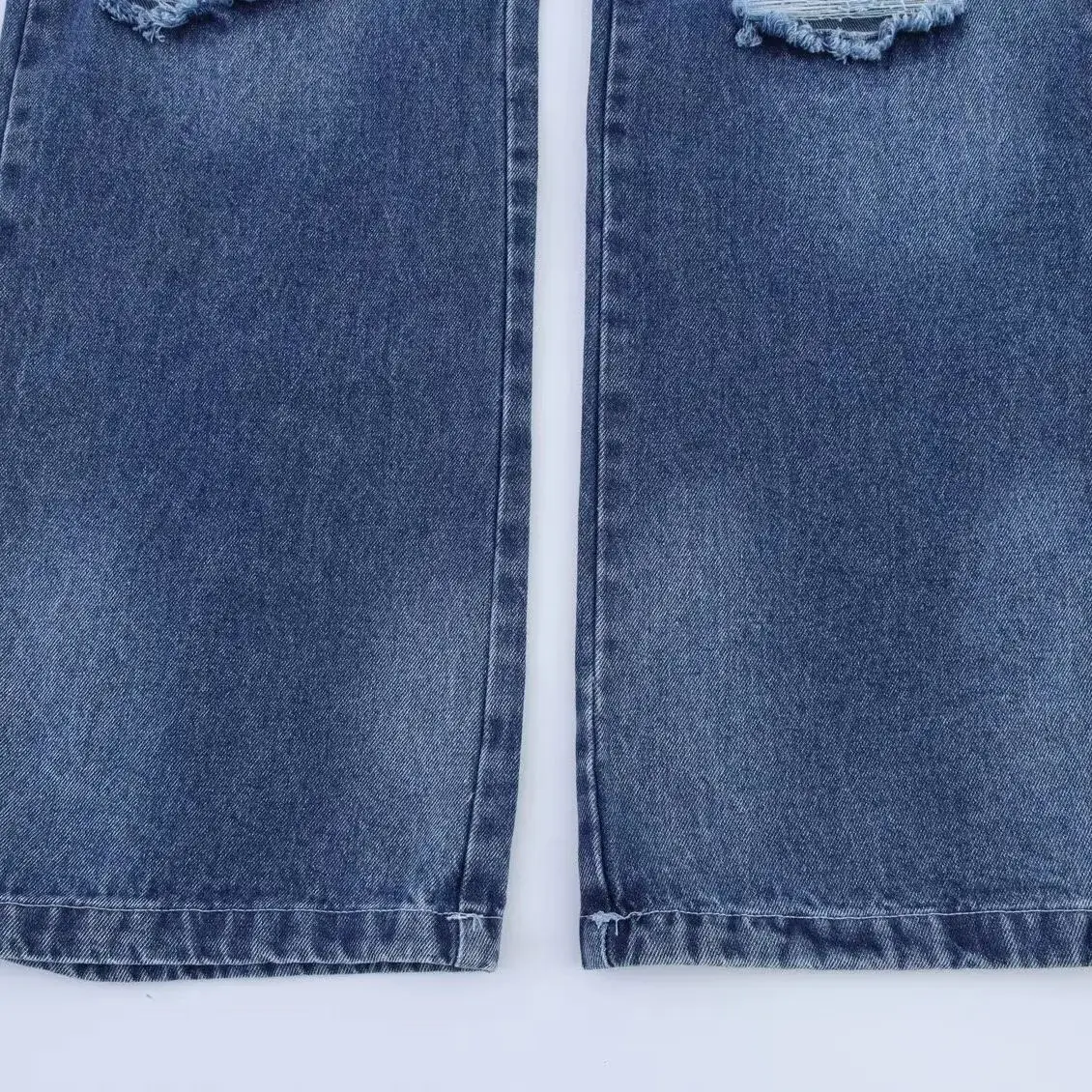 Celana Jeans Robek Lurus Wanita Celana Panjang Ramping Solid Banyak Saku Ritsleting Kancing Pinggang Tinggi Jeans Chic Wanita Baru Musim Semi Musim Panas