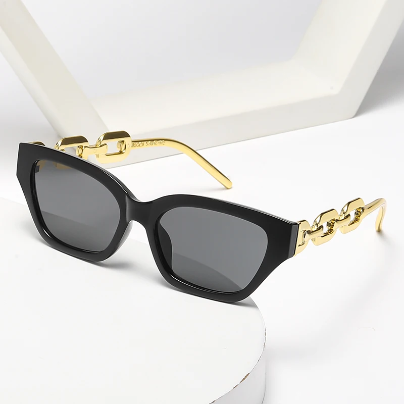 

Cycling Fashion Female Small Frame Cat Eye Sunglasses Personality Thick Chain Mirror Leg Design Sunshade Street Shooting Eyewear