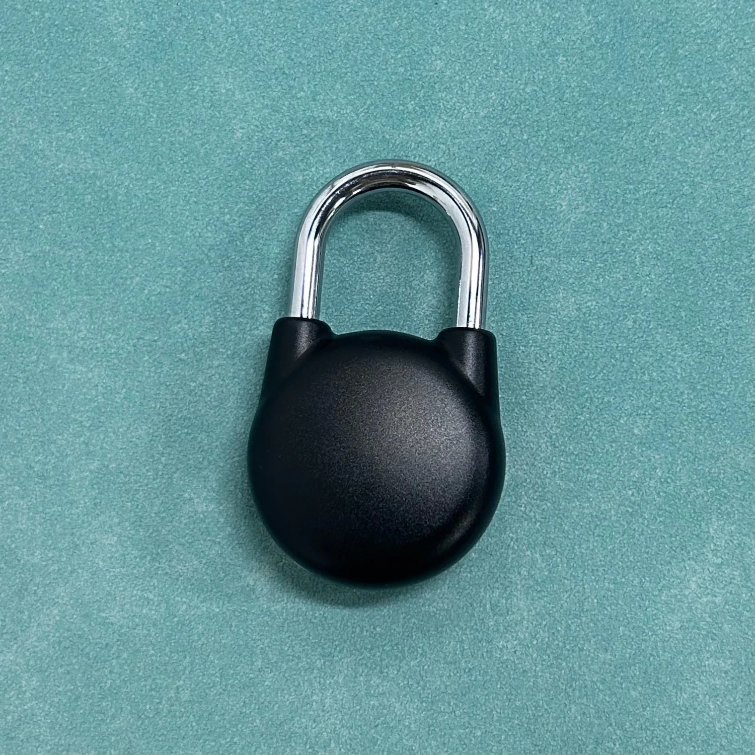 Anytek Smart Fingerprint Padlock P22+ Bluetooth Pairing USB Rechargeable Long Standby Time Anti Theft Lock IP66 Waterproof