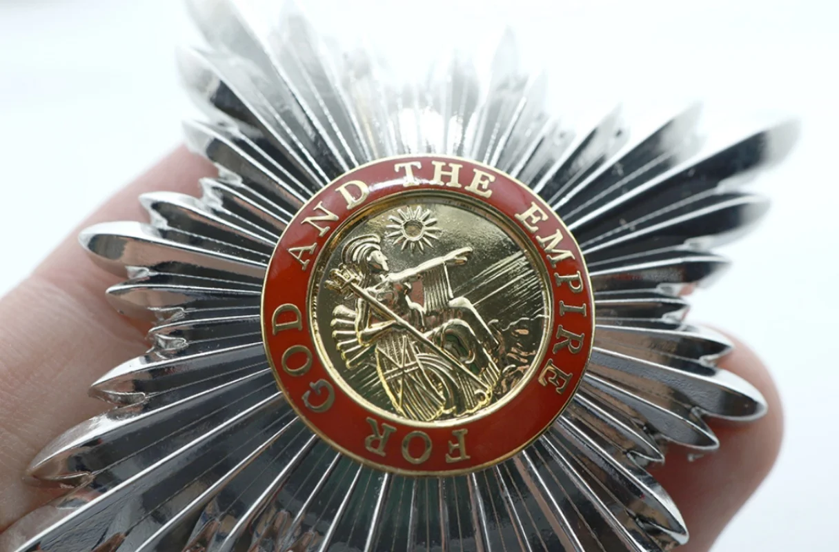 Order of the British Empire Knight Commander Class Early Version Replica Historical Military Award Ceremony Decoration