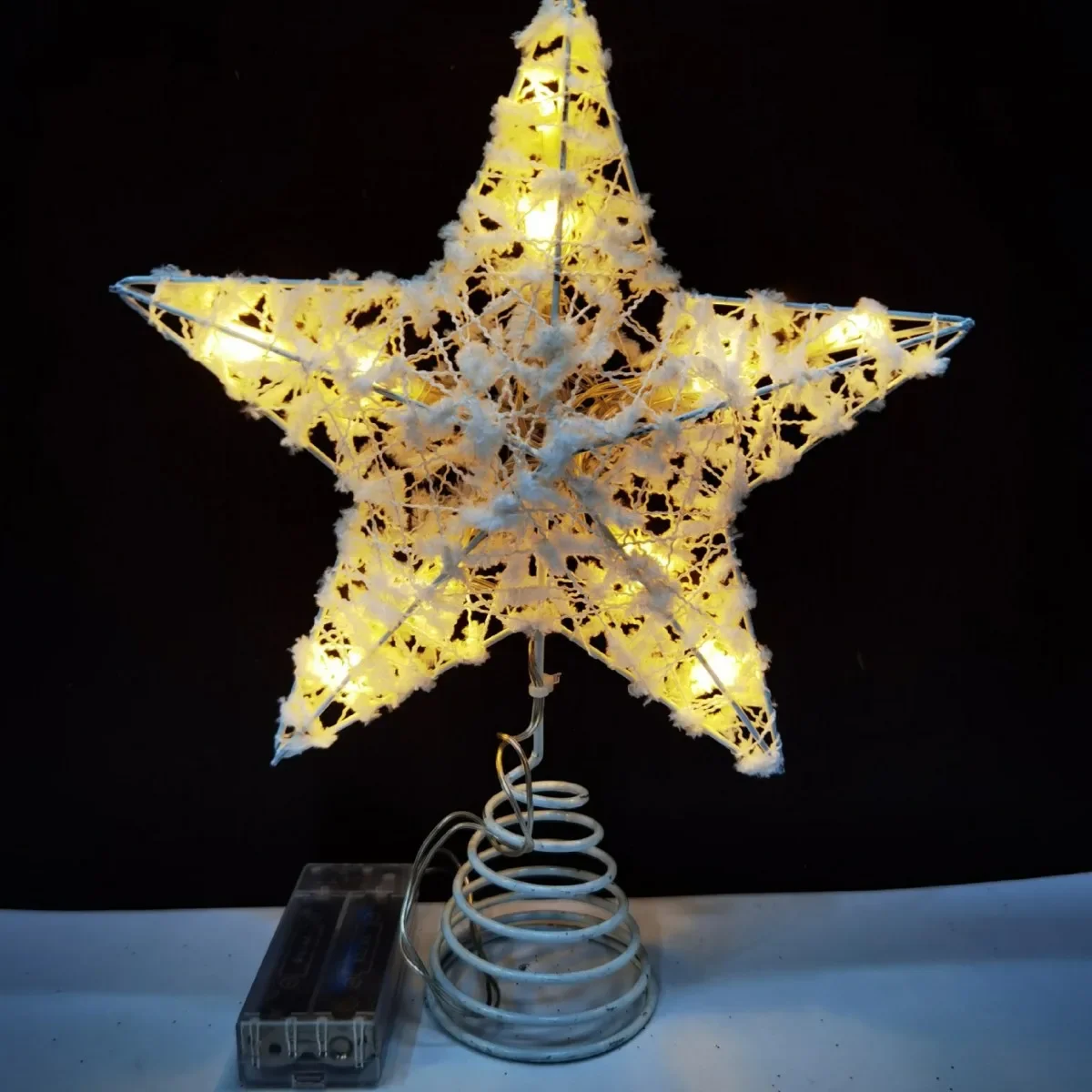 Christmas Tree LED Star Tree Topper Battery Operated Treetop Decoration Hanging Xmas Decoration Ornament Topper Christmas Star