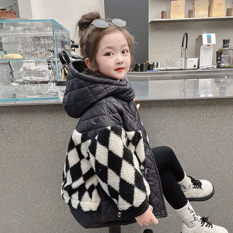 Thickened Girls Cotton Coat 2024 New Fashionable Baby Cotton Coat Winter Girls Winter Cotton Coat Children Winter Clothes