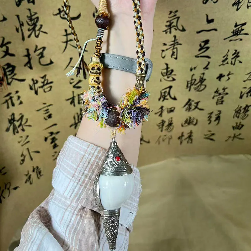 Tibetan-Style Copper Conch With Agate Accents, Handmade Jewelry Necklace