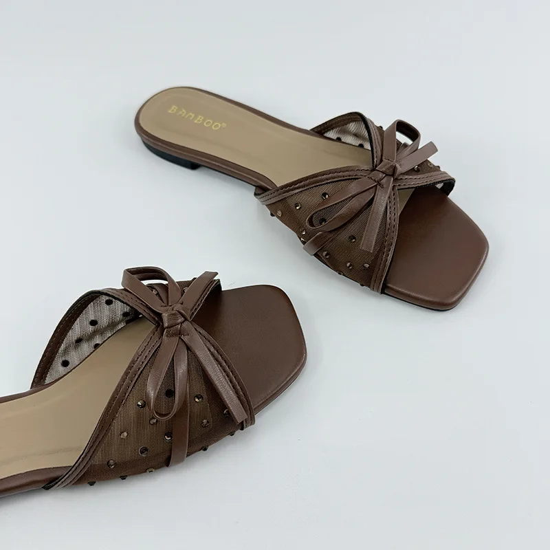 

Mesh Flat Slippers Women's 2026 New Open-Toe Outer Wear Comfortable Bow One-Thread Mop Flat Sandals