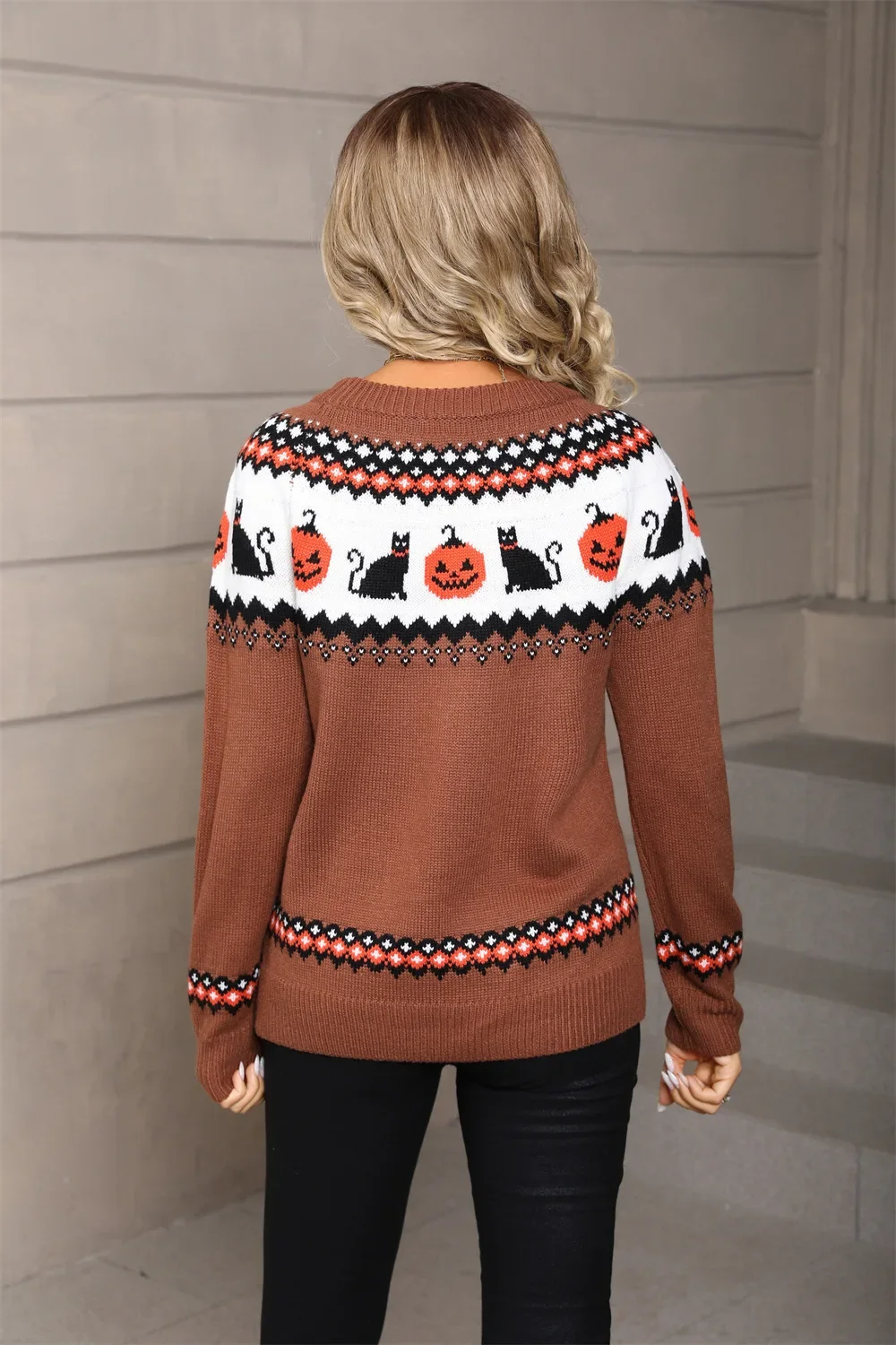 2026 autumn and winter new knitted Christmas sweater Halloween pumpkin kitten top women