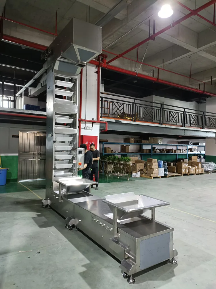 Picture 6: 1.8L C Type Bucket Elevator Rice Beans Macaronis Conveyor System