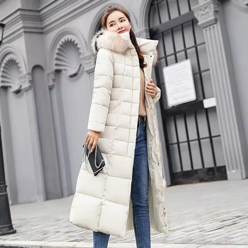 

Fashion Down Filled Cotton Coat for Women Warm Over Knee Winter Jacket with Fur Trim Korean Style