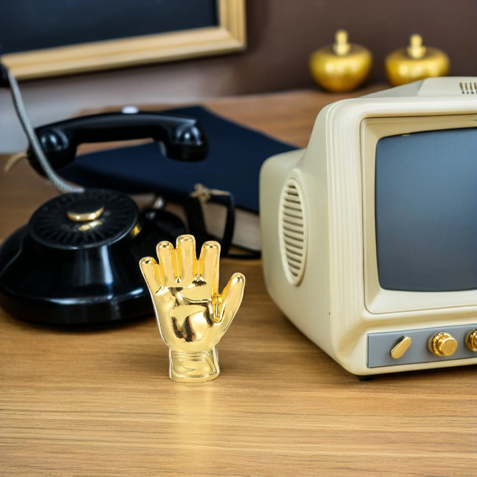 

2Pcs Mini Soccer Trophy Cup Gold Goalkeeper Gloves Award Fans Gift Sports Competition Prize Goalkeeper Trophy