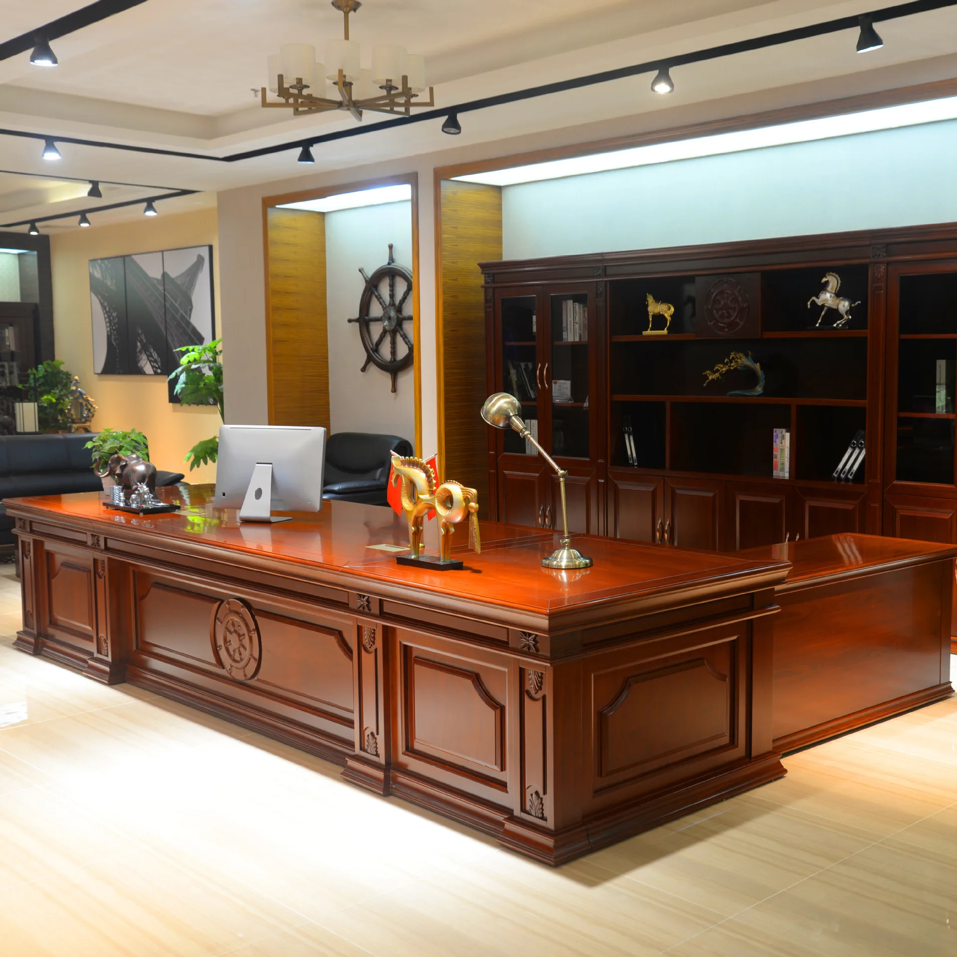 

Eleganter Executive-Schreibtisch Im Chinesischen Stil Modern Boss President Desk Luxus-Büromöbel
