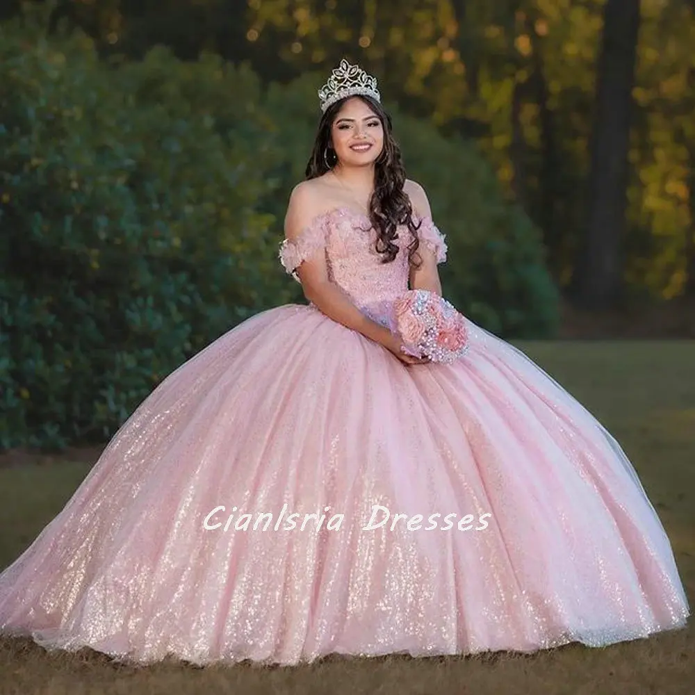 

Блестящее розовое мексиканское платье Quinceanera, бальное платье с открытыми плечами и 3D цветами, Vestido De XV, Anos